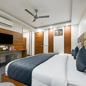 Hotel Kelvish Hotel-delhi Igi Airport, New Delhi